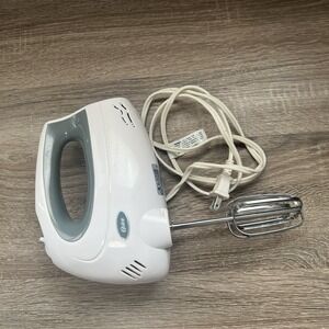 Oster Hand Mixer 2532 250W White Gray 2 Beaters Electric Kitchen Mixer